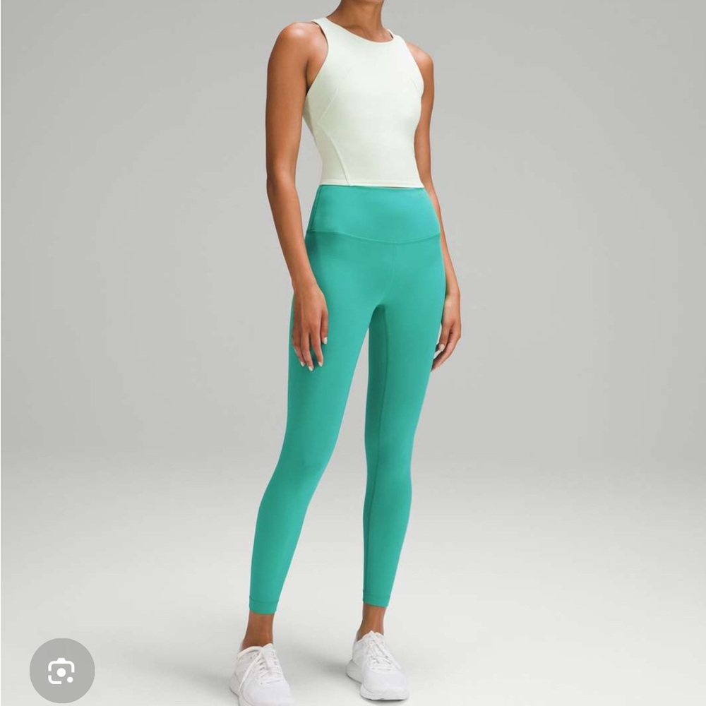 Lululemon Women's Kelly Green High-Waisted Leggings